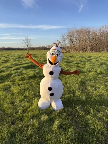 Olaf-Character-Rental-Outdoor